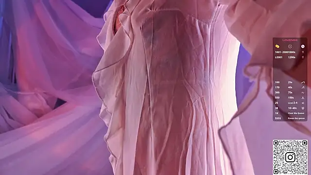 GildedKitten online show from 02-07-26, 08:12