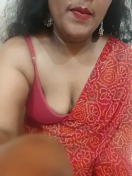 Snapshot of Aunty_Boy_143 chatting on 07-28-26, 02:13 Aunty Boy 143 online show from 07-28-26, 02:13