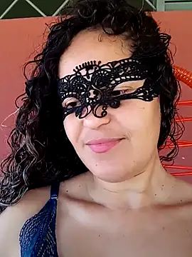 RaphinhaSanches online show from 09-10-25, 01:33