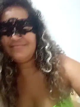 Snapshot of RaphinhaSanches chatting on 02-23-26, 10:40 RaphinhaSanches online show from 02-23-26, 10:40