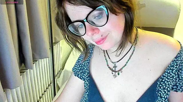 MilisaSweet777 online show from 10-02-25, 07:32