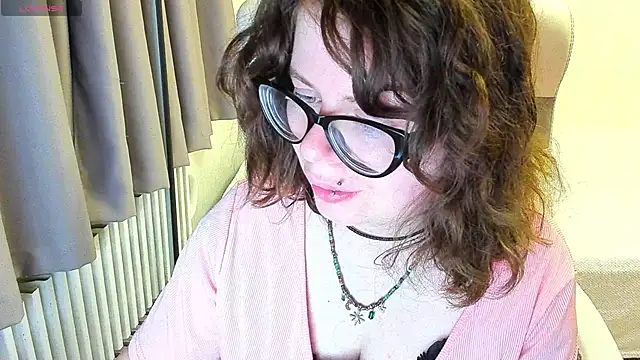 MilisaSweet777 online show from 10-06-25, 07:11