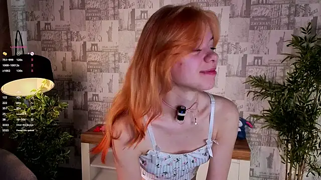 Snapshot of TiannaBorlace chatting on 07-08-26, 02:05 TiannaBorlace online show from 07-08-26, 02:05