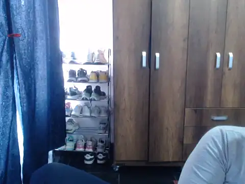 cloequeen15 online show from 11-27-25, 05:59