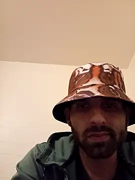 Snapshot of soraya97 chatting on 09-13-25, 11:04 soraya97 online show from 09-13-25, 11:04