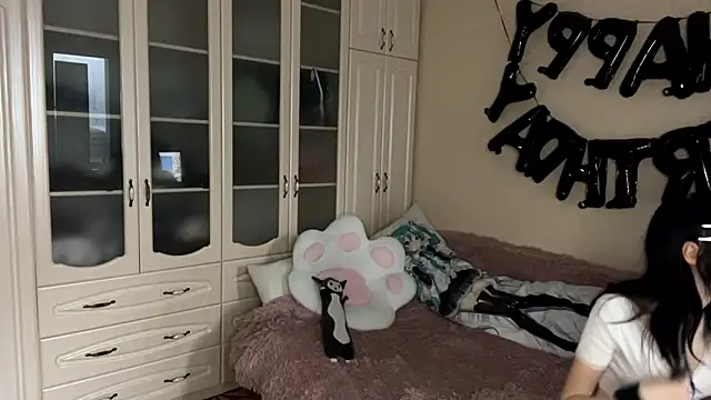 MalvinaKroening online show from 02-06-26, 05:12