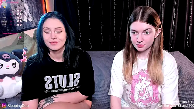 Snapshot of Threesomebabes chatting on 11-11-25, 03:45 Threesomebabes online show from 11-11-25, 03:45