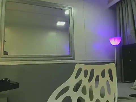 Oriana Jhonson online show from 02-21-26, 11:00