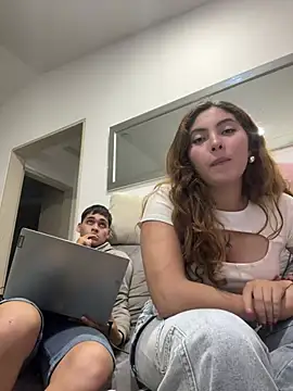 Snapshot of Samantha_2190 chatting on 02-06-26, 04:17 Samantha 2190 online show from 02-06-26, 04:17