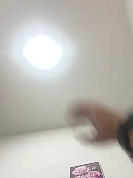 Snapshot of Samantha_2190 chatting on 02-14-26, 03:47 Samantha 2190 online show from 02-14-26, 03:47