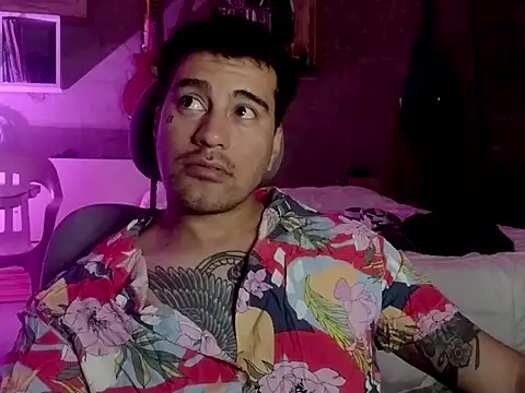 Snapshot of parca13 chatting on 11-19-25, 02:55 parca13 online show from 11-19-25, 02:55