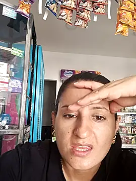 Snapshot of Titiss8921 chatting on 09-30-25, 02:22 Titiss8921 online show from 09-30-25, 02:22