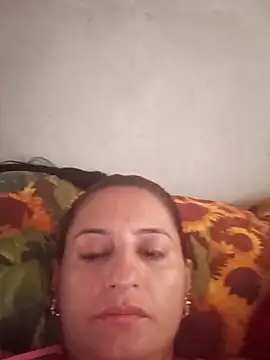 Snapshot of Titiss8921 chatting on 11-09-25, 01:09 Titiss8921 online show from 11-09-25, 01:09