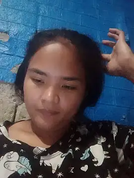 Snapshot of Sexy-Mama25 chatting on 12-19-25, 03:08 Sexy-Mama25 online show from 12-19-25, 03:08