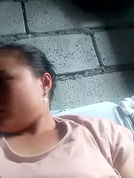 Snapshot of Sexy-Mama25 chatting on 02-10-26, 02:59 Sexy-Mama25 online show from 02-10-26, 02:59