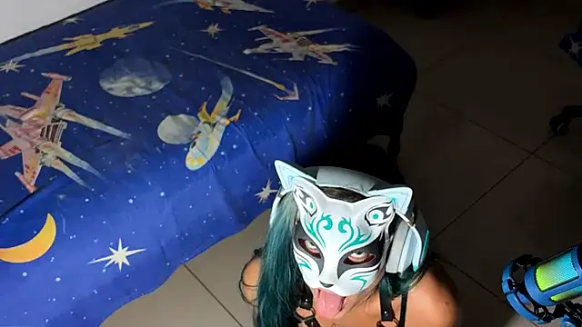 Snapshot of bluesubmissive chatting on 12-04-25, 04:11 bluesubmissive online show from 12-04-25, 04:11