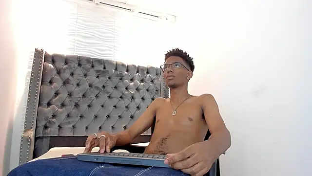 nero reyd online show from 09-18-25, 07:27