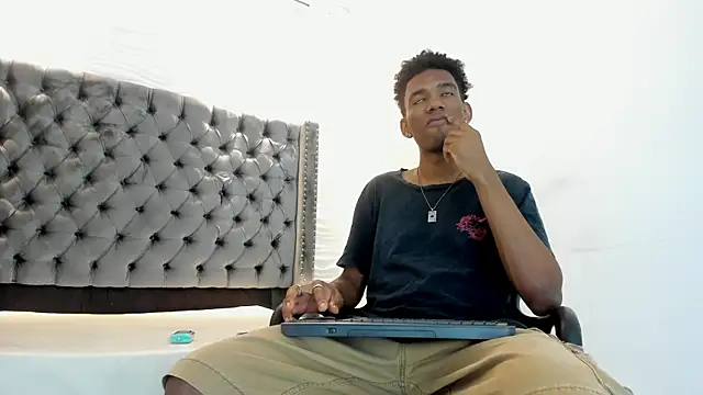 nero reyd online show from 10-09-25, 07:23