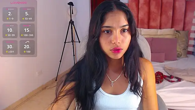 Milaa Star  online show from 10-01-25, 04:07