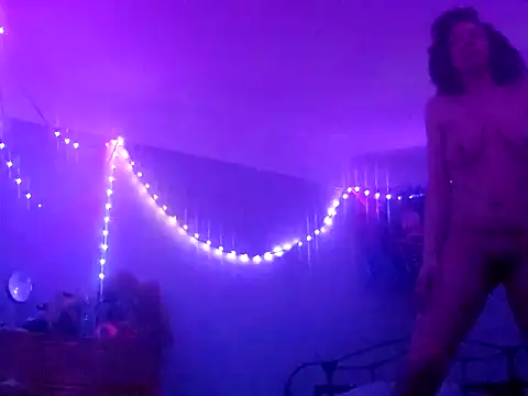 puddled wonderland online show from 11-30-25, 08:40