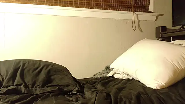 Snapshot of Dallasbest214 chatting on 11-11-25, 08:36 Dallasbest214 online show from 11-11-25, 08:36