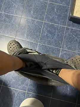 maialexte online show from 04-29-26, 03:54