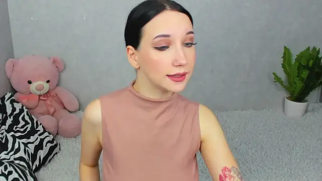 Snapshot of EileenMoores chatting on 01-05-26, 06:22 EileenMoores online show from 01-05-26, 06:22