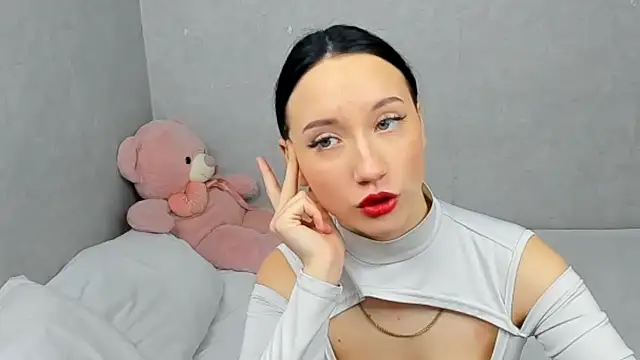 Snapshot of EileenMoores chatting on 03-01-26, 04:53 EileenMoores online show from 03-01-26, 04:53