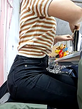 irina hana online show from 02-28-26, 01:17