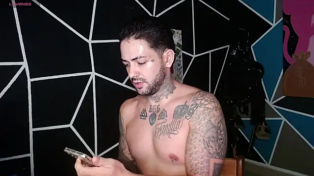 nicolastorres99 online show from 10-29-25, 12:46