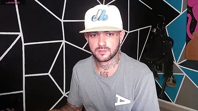 nicolastorres99 online show from 11-05-25, 03:50