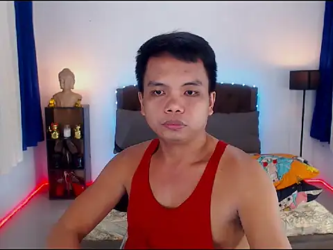 XExtraServiceManX online show from 10-17-25, 04:31