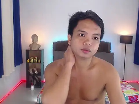 XExtraServiceManX online show from 11-05-25, 01:27