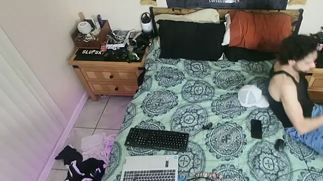 Snapshot of Str8ishVegasGuy chatting on 01-06-26, 12:31 Str8ishVegasGuy online show from 01-06-26, 12:31