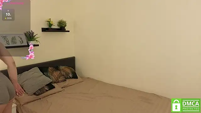 Snapshot of Bonnie_Nunez chatting on 10-18-25, 06:08 Bonnie Nunez online show from 10-18-25, 06:08