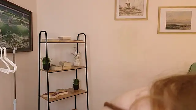 Snapshot of Bonnie_Nunez chatting on 11-12-25, 10:41 Bonnie Nunez online show from 11-12-25, 10:41