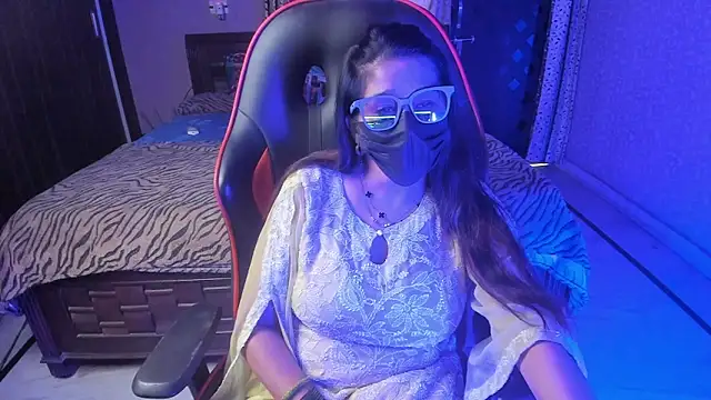 ShylaGill online show from 10-18-25, 11:00