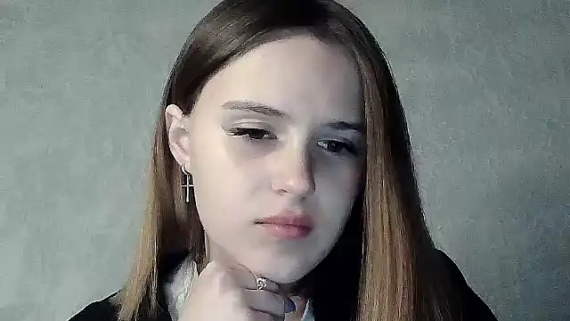 SweetLoraa online show from 10-06-25, 05:54