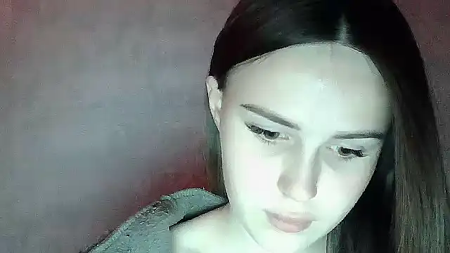 Snapshot of SweetLoraa chatting on 04-30-26, 05:19 SweetLoraa online show from 04-30-26, 05:19