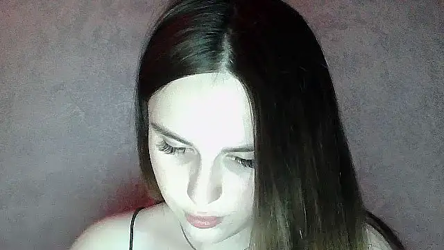 Snapshot of SweetLoraa chatting on 05-28-26, 06:27 SweetLoraa online show from 05-28-26, 06:27