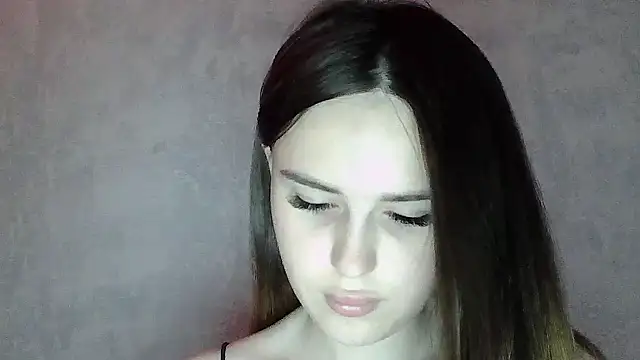 Snapshot of SweetLoraa chatting on 07-12-26, 03:14 SweetLoraa online show from 07-12-26, 03:14