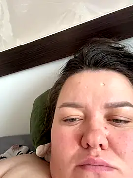 SunnyLeila2101 online show from 09-10-25, 09:42