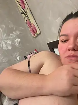 SunnyLeila2101 online show from 09-25-25, 07:28