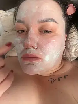 SunnyLeila2101 online show from 10-06-25, 10:02