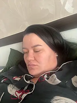 SunnyLeila2101 online show from 10-16-25, 09:10