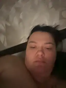 SunnyLeila2101 online show from 10-22-25, 07:57