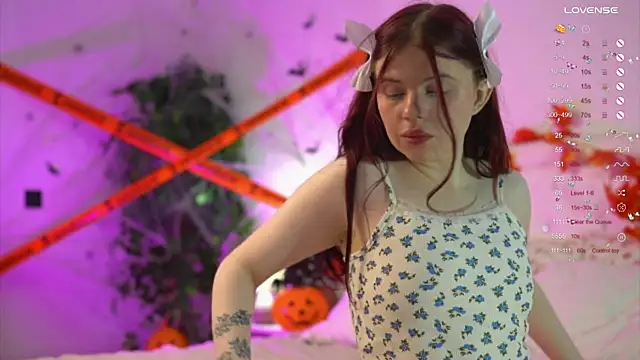 ambershoney online show from 10-24-25, 07:43