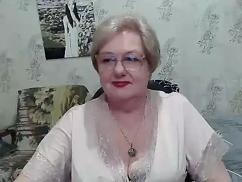 Renata62011 online show from 04-19-26, 06:21