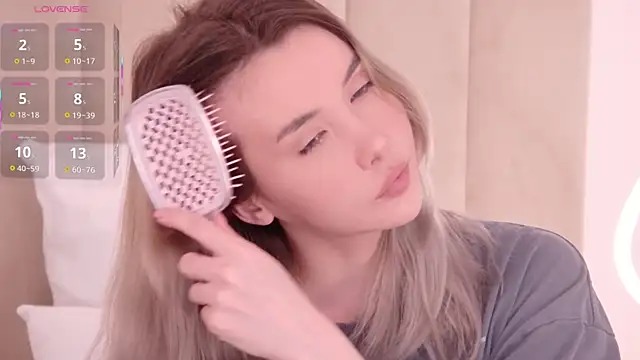 Nesolla online show from 04-10-26, 11:04