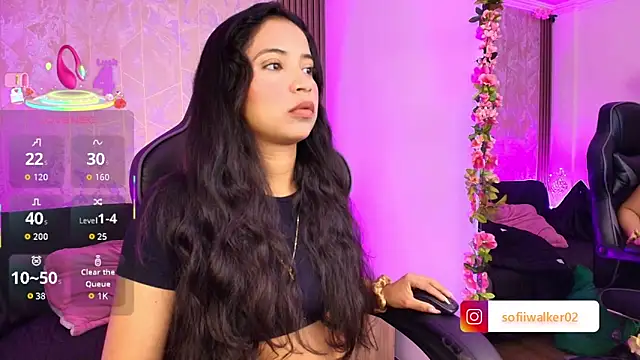 SophiaWalker 1 online show from 10-17-25, 11:57